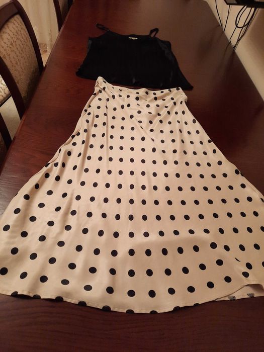 Продам вечерные наряды