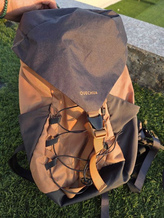 Rucsac drumeție QUECHUA 18L pentru copii 7–15 ani – ca nou