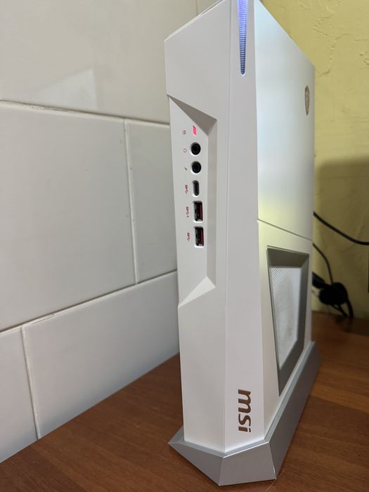 Продам фирменый пк msi