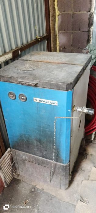 Продам котел долго горящий