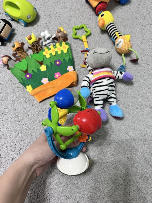 Игрушки для малышей