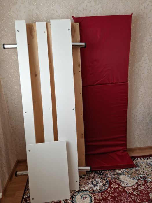 Продам 2 детские кровати