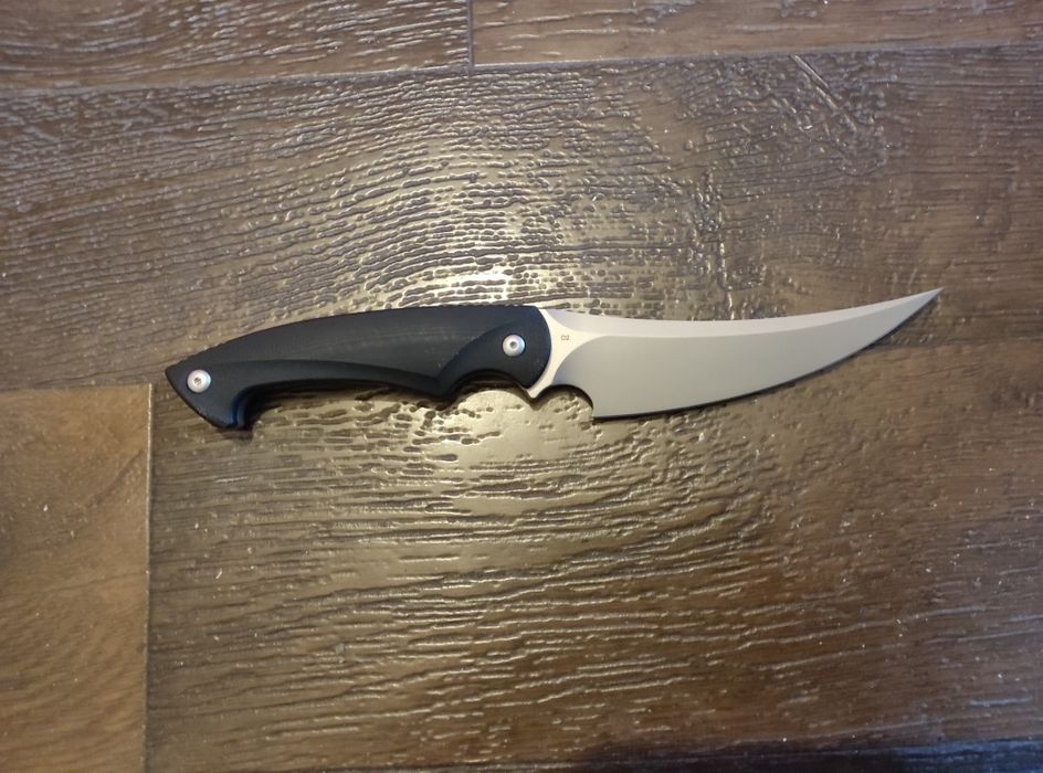 Ловен нож Kubey Scimitar KU231A D2