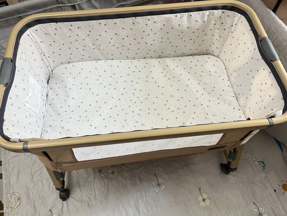 Продам срочно манеж детский