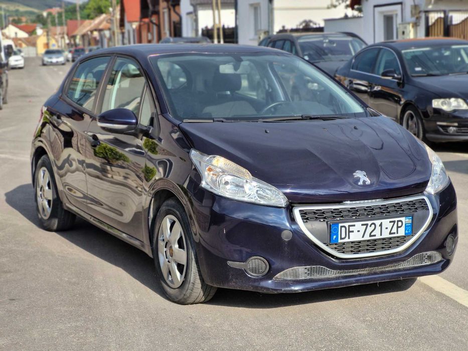 Peugeot 208 1.0 Benzina 2014