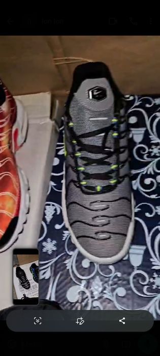 Papuci nike noi.