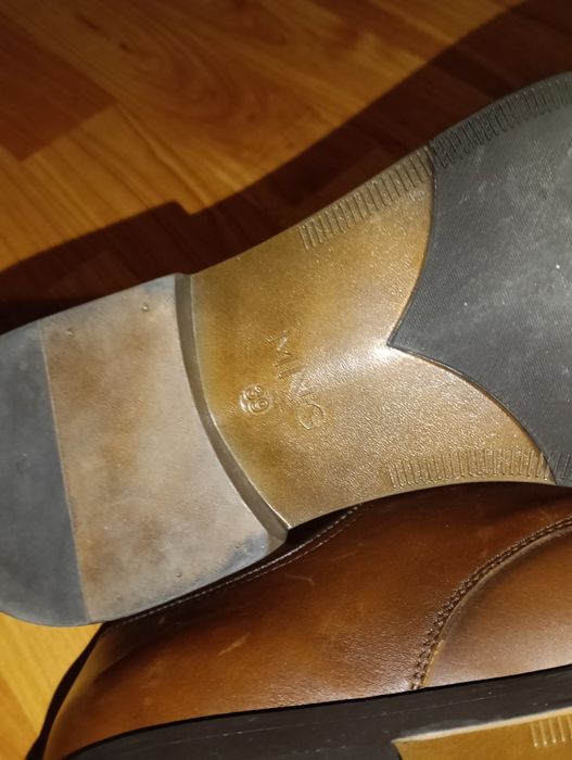 Vând pantofi bărbați  Mango