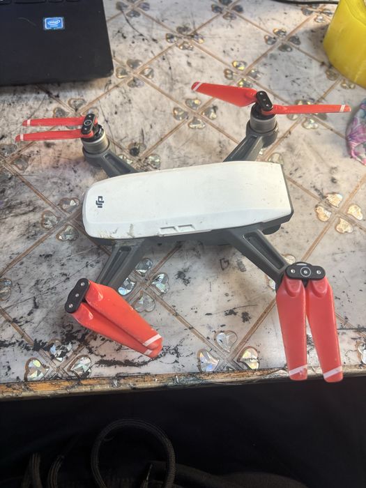 Дрон  DJI SPARK б/у