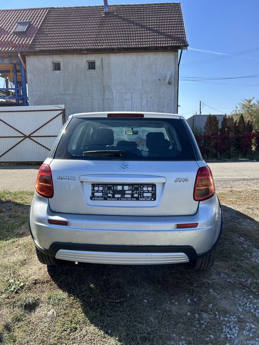 Suzuki SX4 1.5 Benzină 99 CP | 132.619 km | Preț negociabil