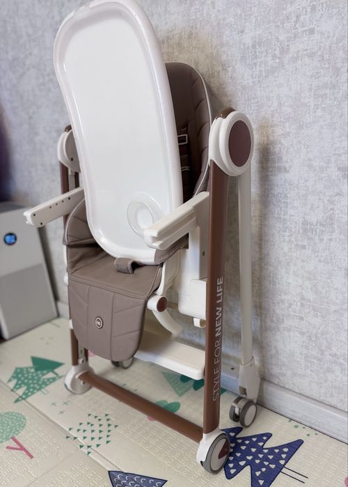 Стул для кормленмя, шезлонг