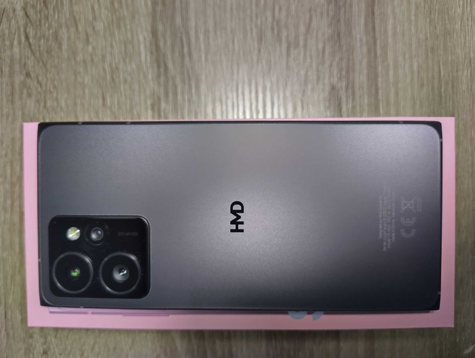 HMD Skyline 5G 256GB 8GB RAM  чисто нов с кутия от Германия Оригинал