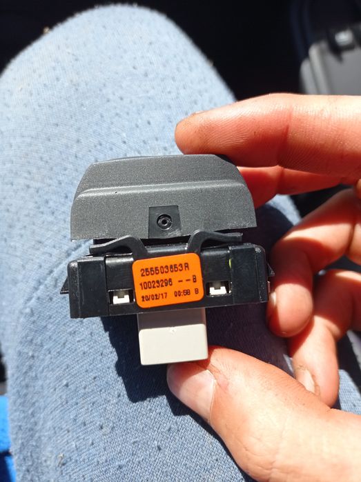 Buton pilot automat/limitator Dacia Duster 2017