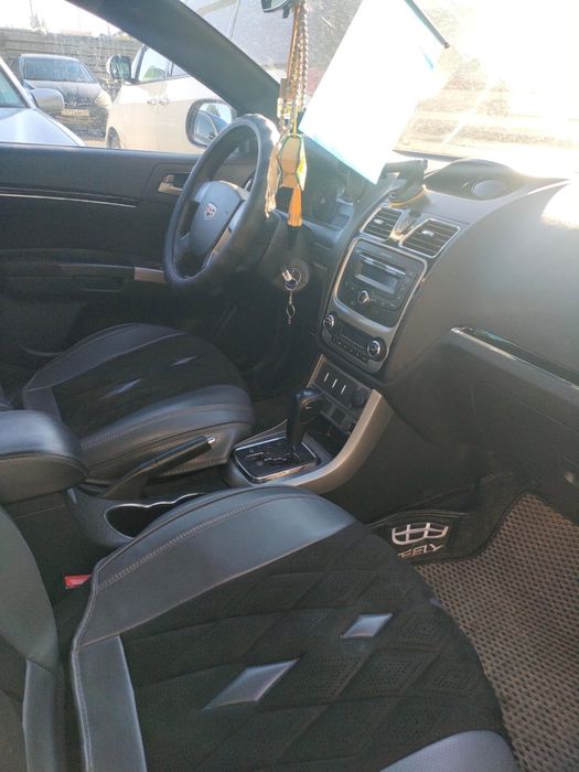 Продам машину срочно