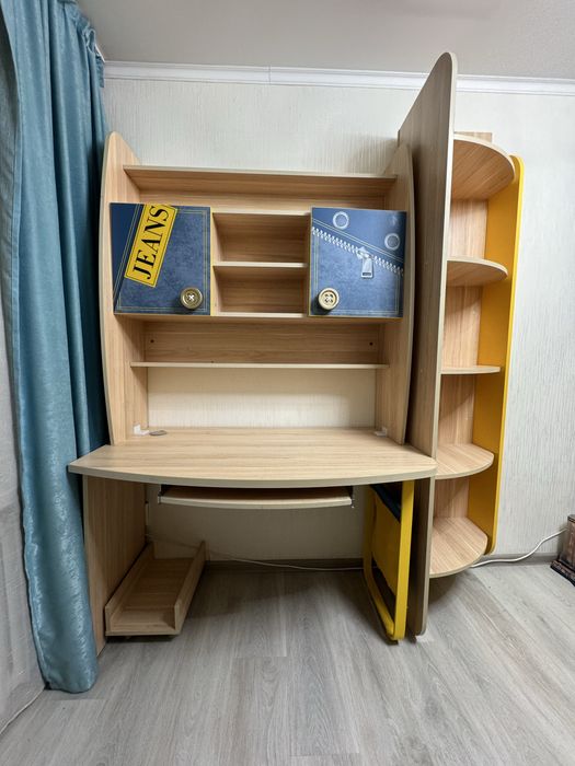 Гарнитур для детской комнаты