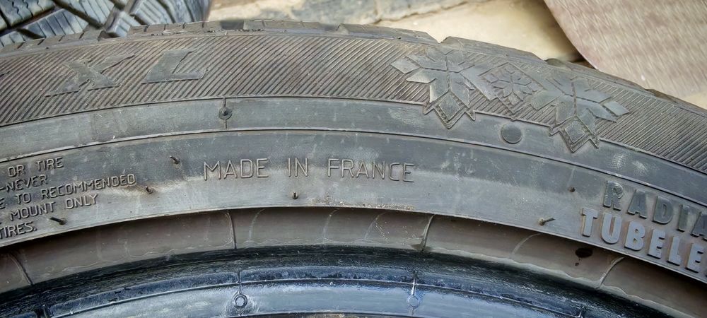 SET 4 Anvelope  Iarna Viking  205/50 R17 93W