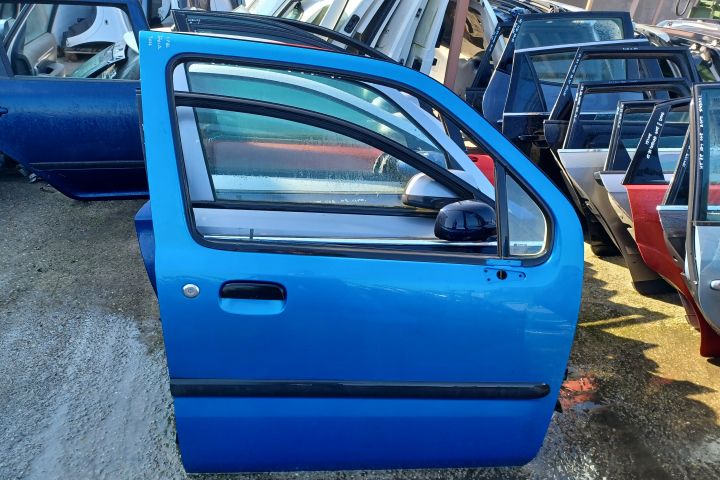 USA FATA DREAPTA Opel Agila  seria