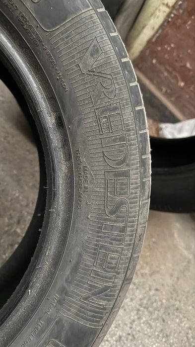 4 летни гуми 195/65/15 Continental 195/60/15 Vredstein