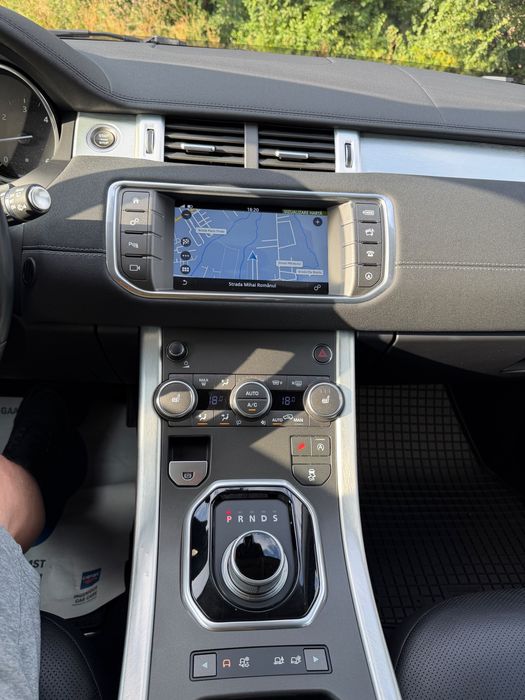 Range Rover Evoque 4x4 .2.0 Diesel R-Dynamic