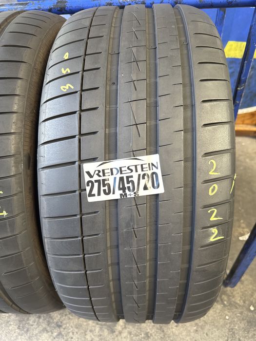 275/45/20 Vredestein