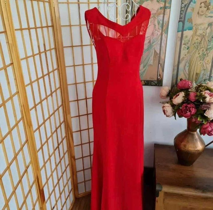 Rochie lunga roșie, marimea S