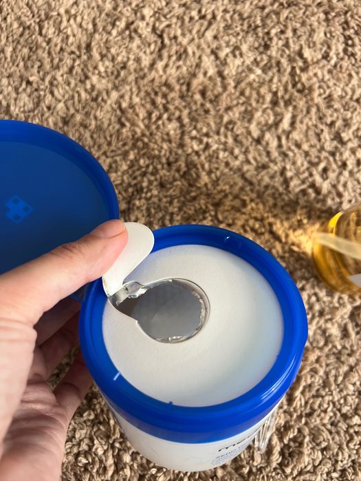 Medicube Zero Pore Pad и Centella Light Cleansing Oil