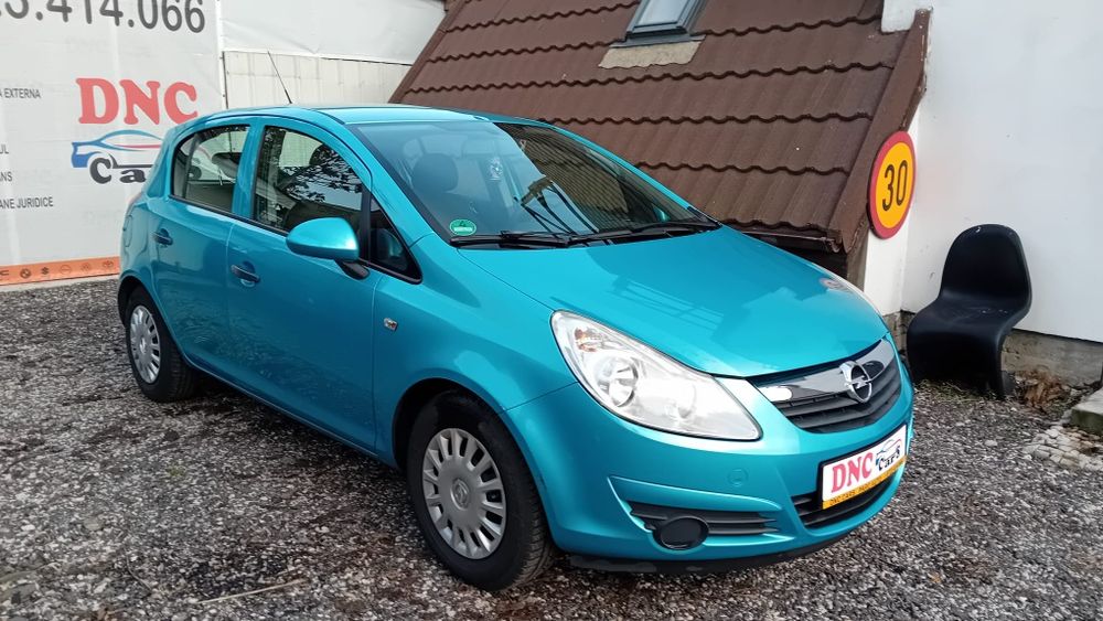 Vand Opel Corsa 1.2 2010 - cutie automata !