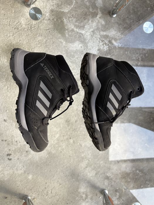Зимни детски обувки Adidas Terrex - използвани