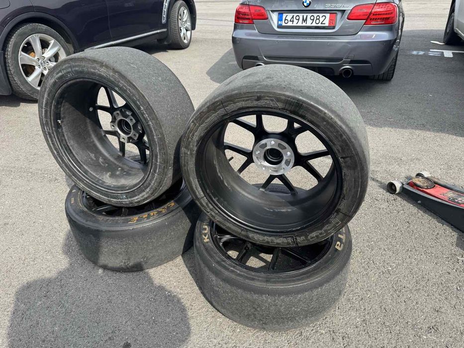 Сликове с джанти 18"