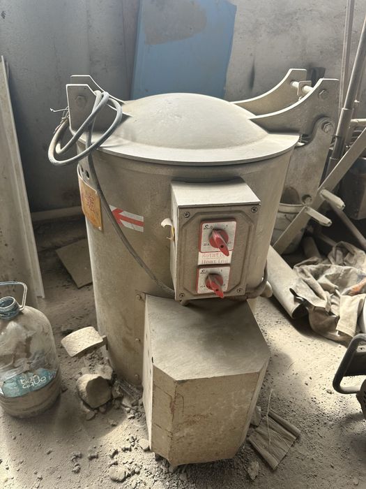 Центрефуга для отделения масло