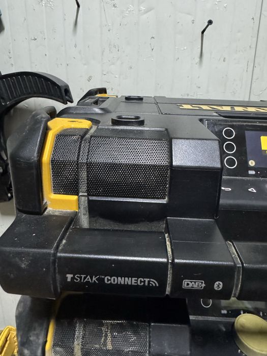 Radio makita / milwaukee / dewalt