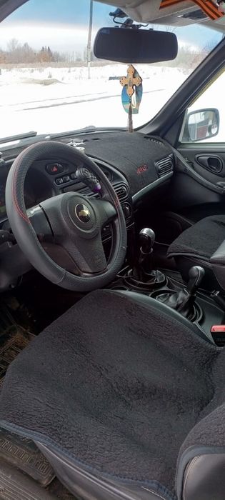 Нива шевролет 2014год