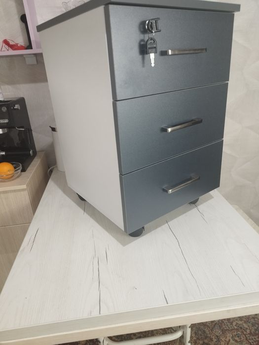 Тумбочка для дома.