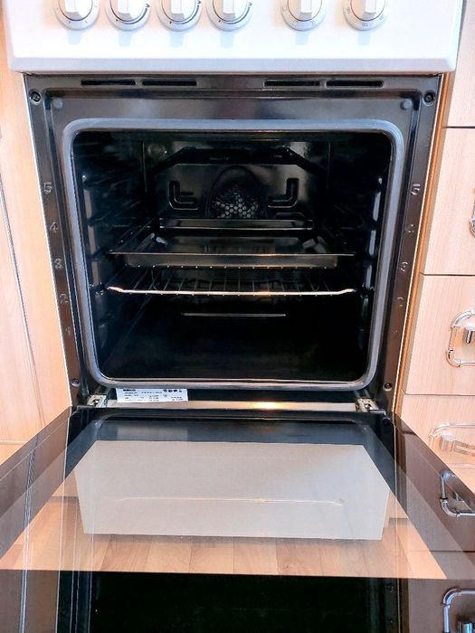 Продам Кухонную плиту BEKO