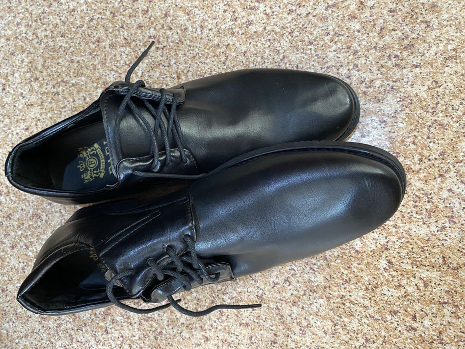 Мужские   Туфли  продам