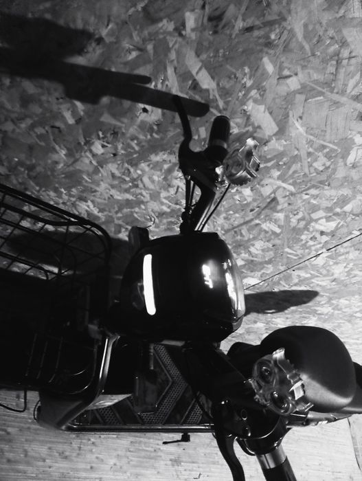 Продам скутер электро sk8