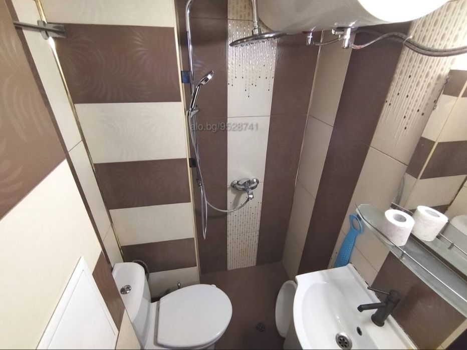 Дава се под наем Двустаен апартамент в Бургас, Славейков - 59 кв.м за 357 € - Снимка #3