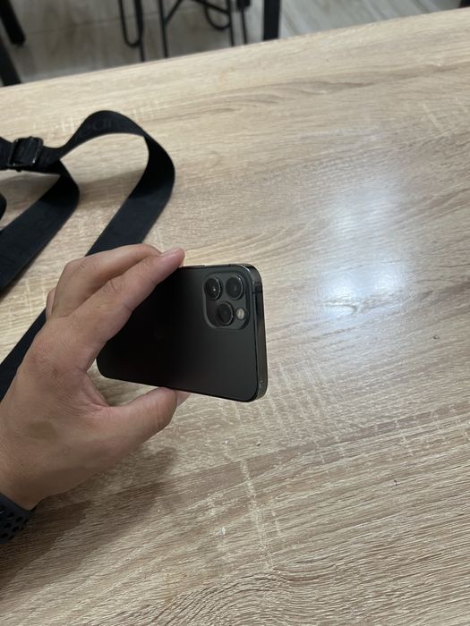 iPhone 12 pro 128gb..