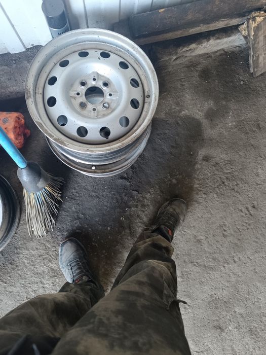 Продам 4 диска на 14