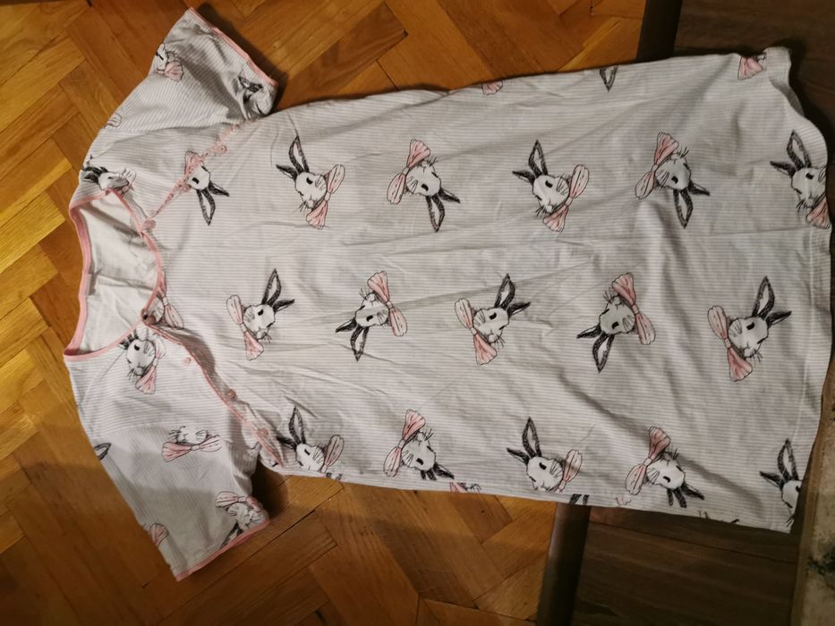 Camasi de noapte pentru alaptat