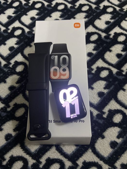 Xiaomi smart band 10 pro
