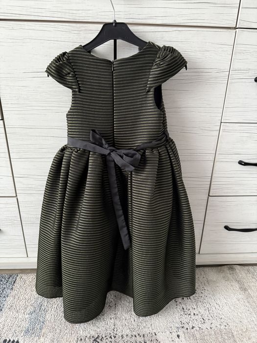 Платье нарядное для девочки