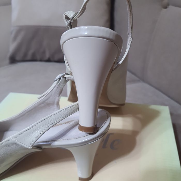 Sandale elegante din piele naturala