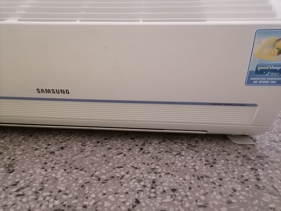 климатик Midea-12ка