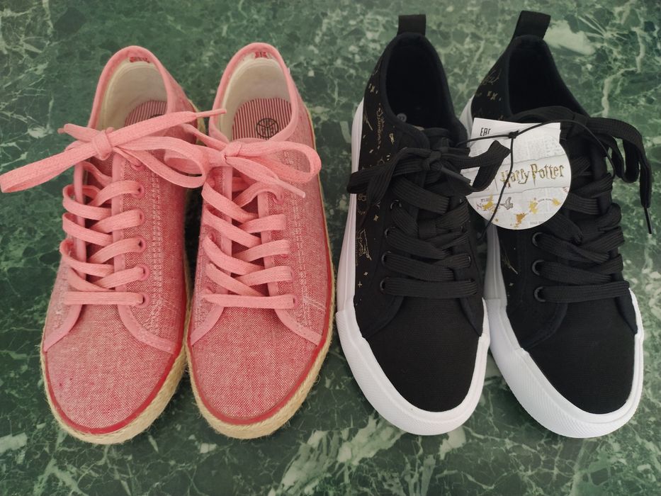 Нови кецове, размер 37.