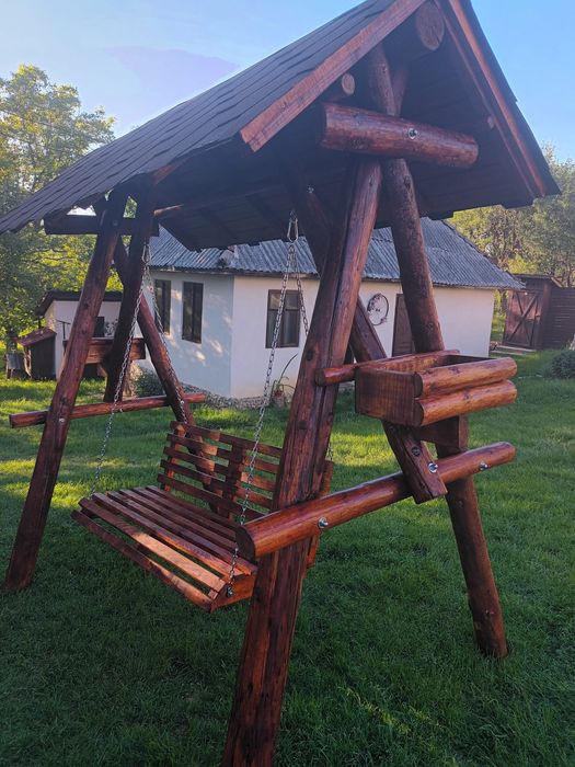 Leagan rustic de vanzare. Fac si unele schimburi.