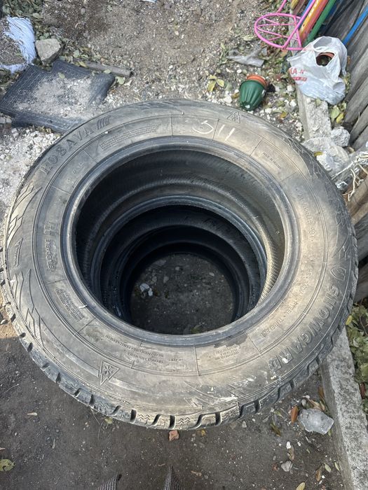 Продам шины на авто