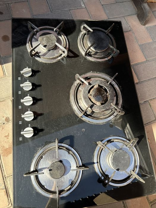 Продам газовую плиту