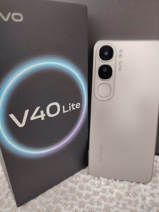 Продам телефон в отличном состоянии