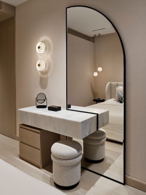 Зеркало с подсветкой