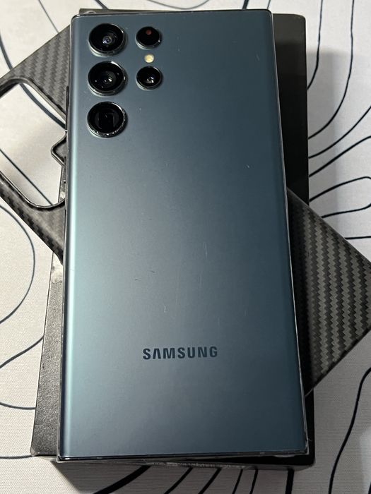 Samsung S22 Ultra 8/128 ГБ